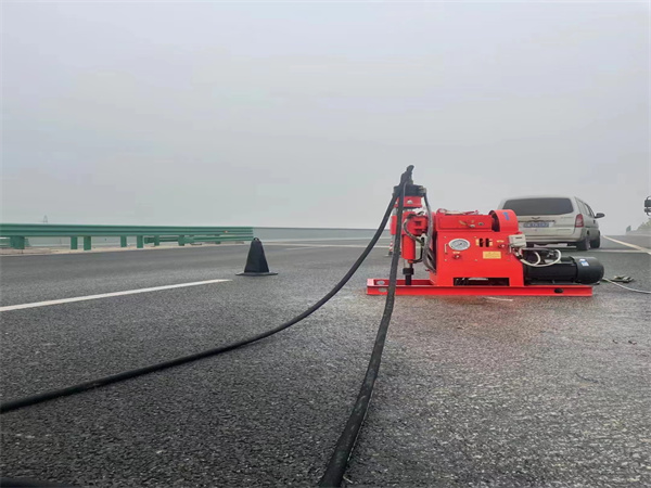 十堰马路路基路面开裂下沉注浆加固灌浆